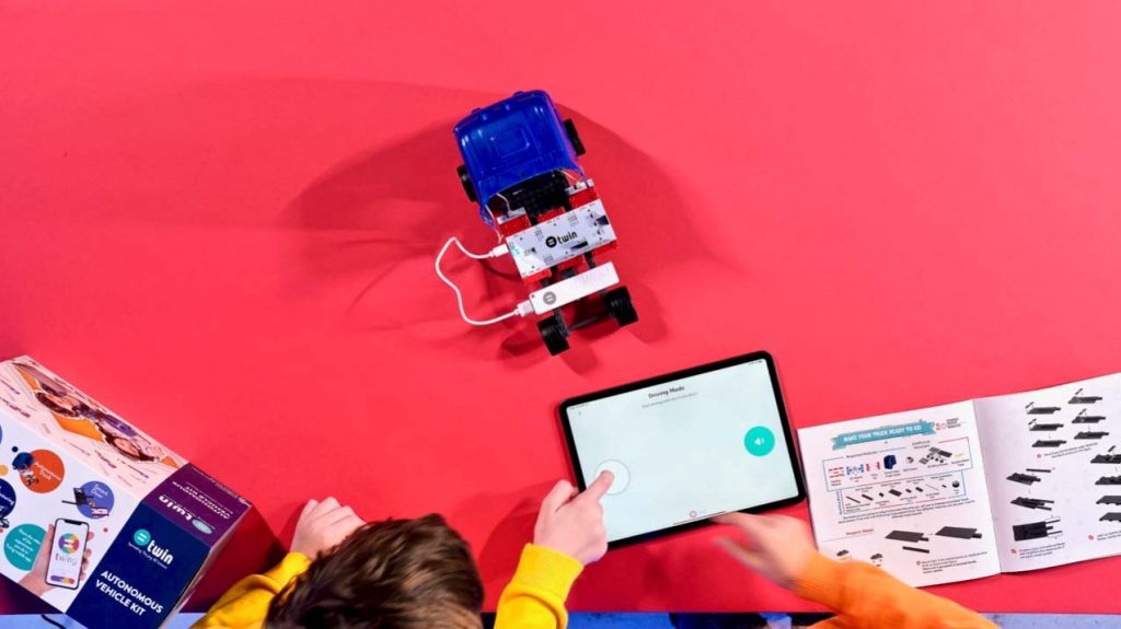 autonomous vehicle kit twin